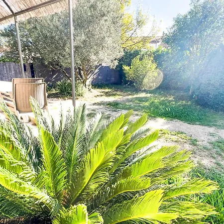 Ac - Car Parking - Garden - Near Ramparts Apartment