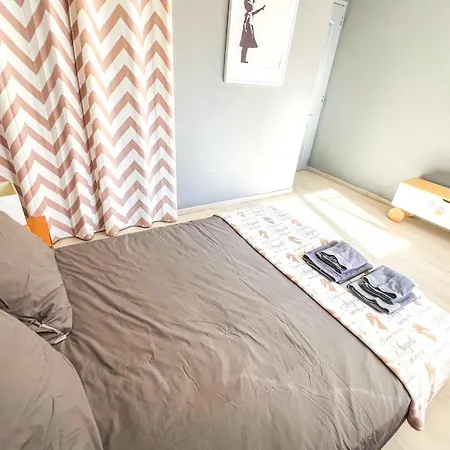 Ac - Car Parking - Garden - Near Ramparts Apartment Avignon